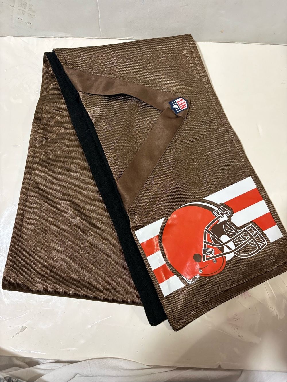 Cleveland Browns Brown Scarf with detail